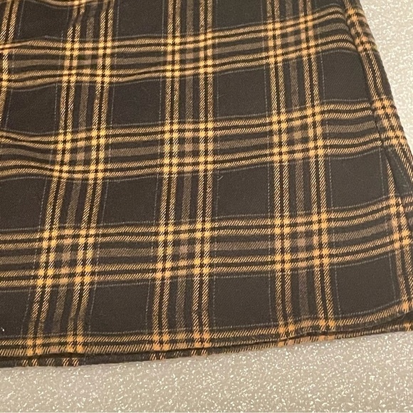 Forever 21 Black and Yellow Plaid Skirt Size Medium school girl academia - Picture 6 of 10